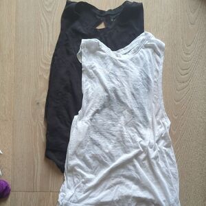 Women’s Sleeveless Tank Tops - White & Black